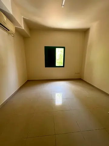 فرصة ذهبية للإيجار استديو منطقة النباعة  سعر مميز و تسهيلات في السداد