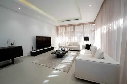 🌺 Exceptional Living Experience Blending Luxury, Nature, and Family Comfort