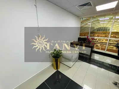 Brand new office |direct from Owner |near to Public Transport