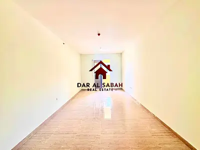 4 cheque payment/deposit cash/with balcony/ready to move!