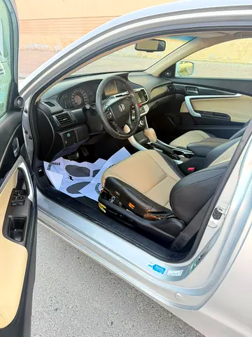 2015 Honda ACCORD — миниатюра 14