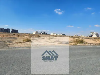 للبيع  ارض سكني تجاري فرصة لا تعوض  منطقة البطايح – الشارقة  مساحة الارض 4700 قدم  تصريح ارضي + 4 طابق
