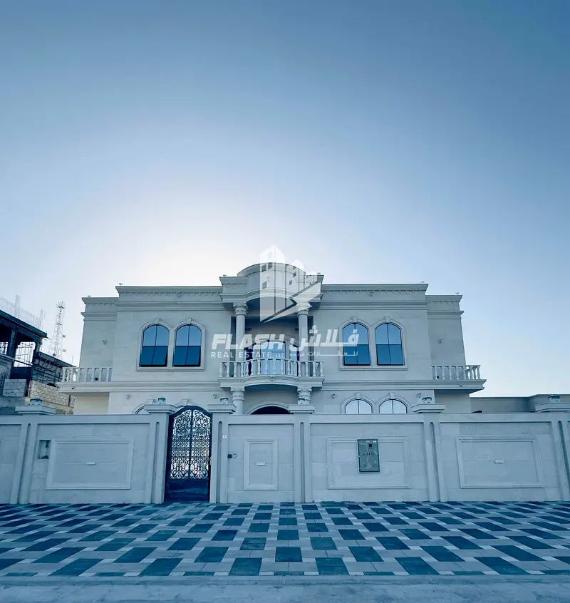 For sale, a luxurious villa in Saih Al Arabi