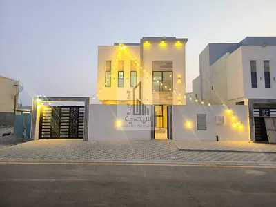 فيلا مودرن تشطيب فاخر تملك حر لجميع العرب