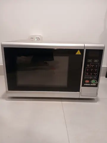 Microwave Oven