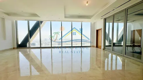 LUXURIOUS PENTHOUSE | 4BHK+POOL ,PREMIUM FACILITIE