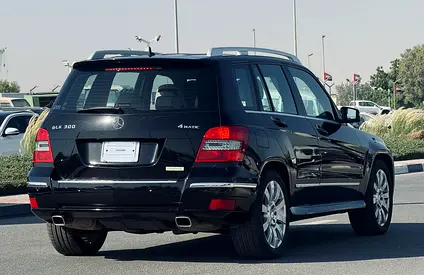 2010 Mercedes-BENZ GLK — фото 7