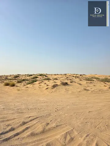 موقع استثنائي وسعر مغري – أرض سكنية بالمطرق في قلب الشارقة!