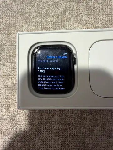 Apple Watch SE 2nd Gen GPS + Cellular 44mm Midnight | 100% Battery Health