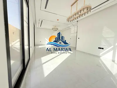 Luxury & Spacious & Bright 5-BedRoom Ready To Move Villa