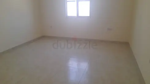 Room available for rent in Rashidiya