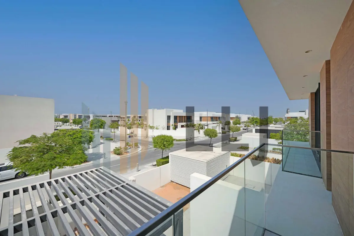 Corner | Standalone 5BR Villa | Next to Amenities