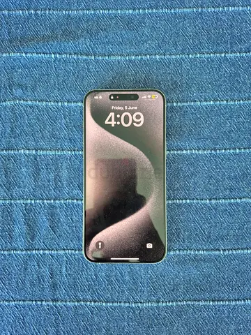 iPhone 15 pro max white titanium 256 GB