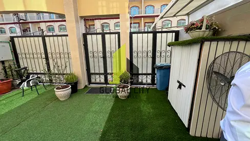FULLY RENOVATED 4BHK TOWNHOUSE FOR SALE IN CASH