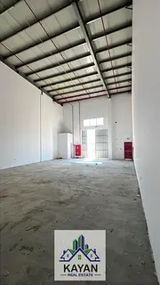 Industrial warehouse for rent in Umm Al Quwain with an area of 2,800 sq. ft 25 KW power,