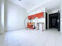 SPACIOUS STUDIO //NEAR MUWAILEH BUS STATION // REASONABLE PRICE //EASY EXIT TO DUBAI