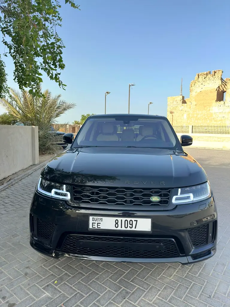 Land Rover Range Rover Sport 2016 — photo 1 of 17