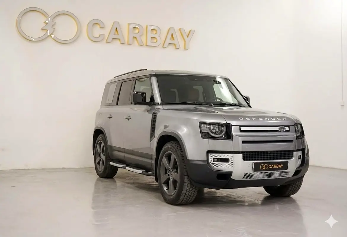 Land Rover Defender 2024