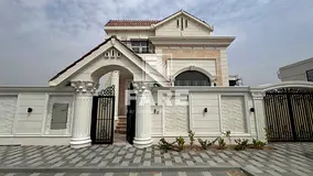 luxurious villa 4beds ,Tilal City, freehold