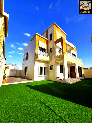 Own a villa on Sheikh Mohammed Bin Zayed Road with an area of ​​4200 sq ft, two floors and a roof, corner lot on two streets