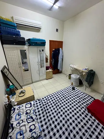 Ready to move!  Family/ Working ladies Room in Flat AED 2200/- plus Dewa.