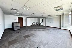 HIGH FLOOR | LAKE VIEW | PREMIUM FURNISHED OFFICE