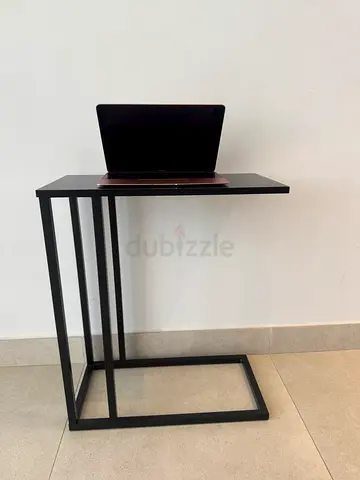 Side Table - C Shaped