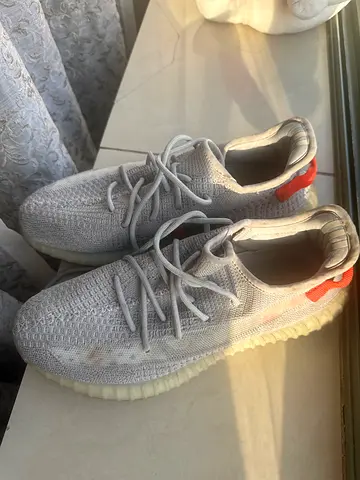 Adidas Yeezy Boost 350 V2 Tail Light sneakers