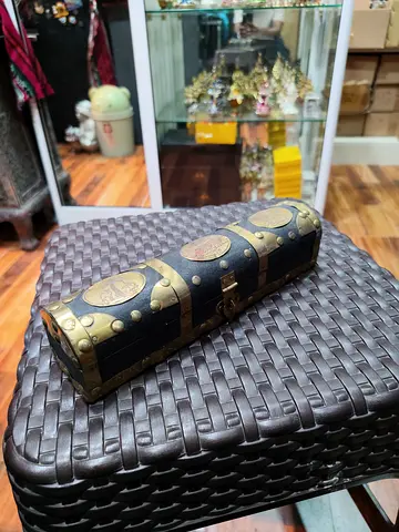 Vintage-style Decorative Mini Treasure Chest Brass Arab theme Wooden Trinket Box..21cm