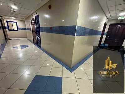 Lavish 2bhk with wardrobes and chiller free on prime location