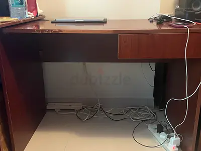 Wooden finish study table