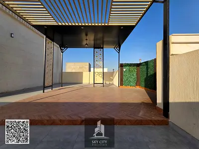 جاهزة للسكن شامل رسوم التسجيل والكهرباء والماء  والمكيفات   بموقع هادئ ومميز  طابقين  وروف مع مسبح  تشطيب سوبر ديلوكس علي شارع الشيخ محمد بن زايد