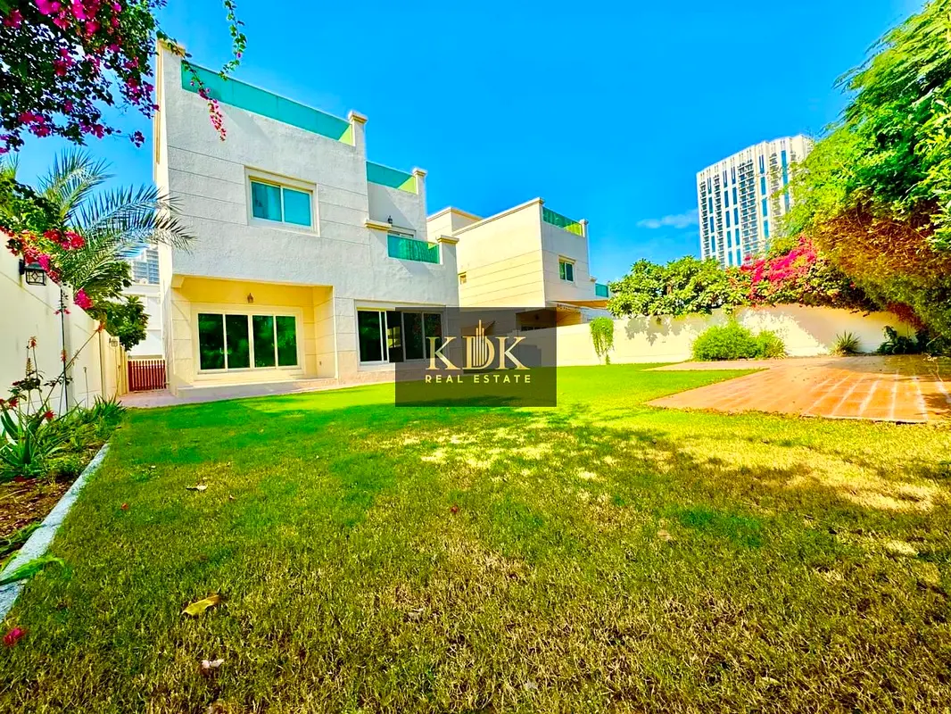 Private Garden | Stand Alone | G + 1