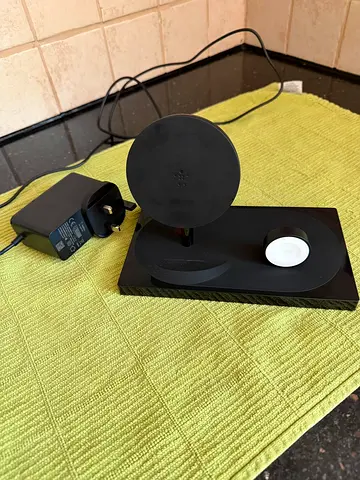 Belkin 3-in-1 charger