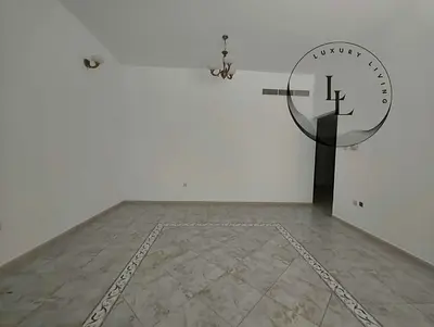 Spacious 2 BHK, 2 bath with chiller and parking free