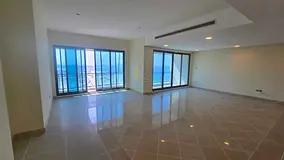 For sale luxurious apartment freehold for all nationalities.