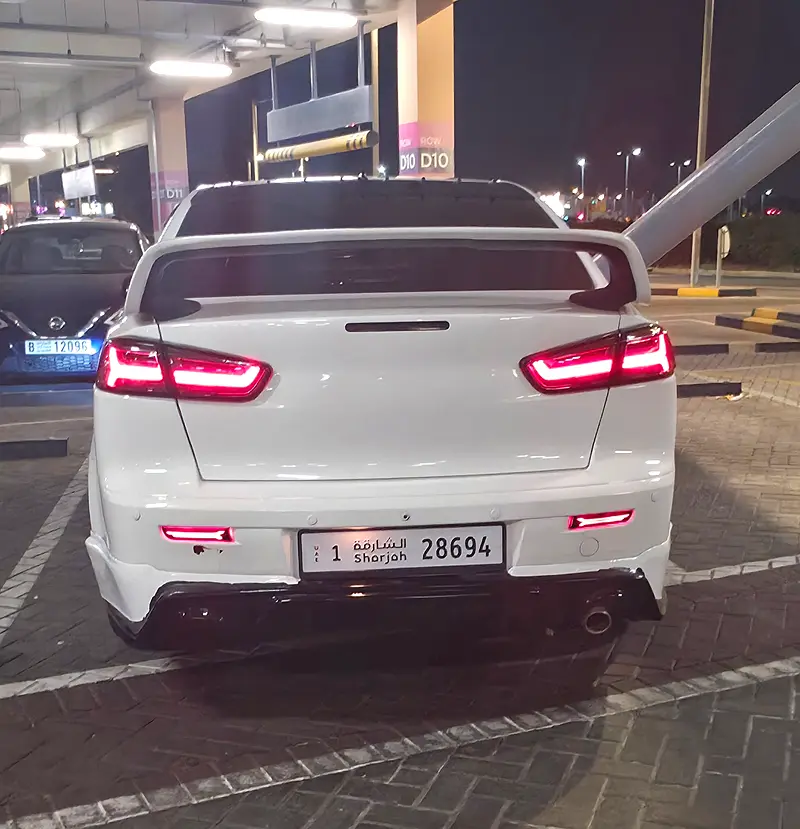 Mitsubishi Lancer 2015 — photo 1 of 9