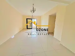 No commission with free parking 3br in school area good location good building full family building