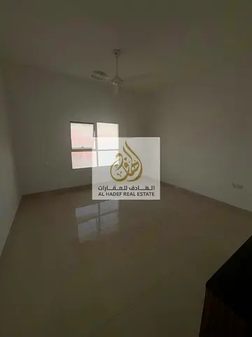 شقة مميزة,بلكونة,صيانة مجانية,مساحة واسعة,موقع مميز,سهل الوصول