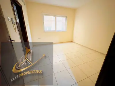 LOW BUDGET SEPRATE KITCHEN 20 DAYS FREE STUDIO 20 K 6 CHQS FULL FAMILY BUILDING NEAR TO BUD STOP