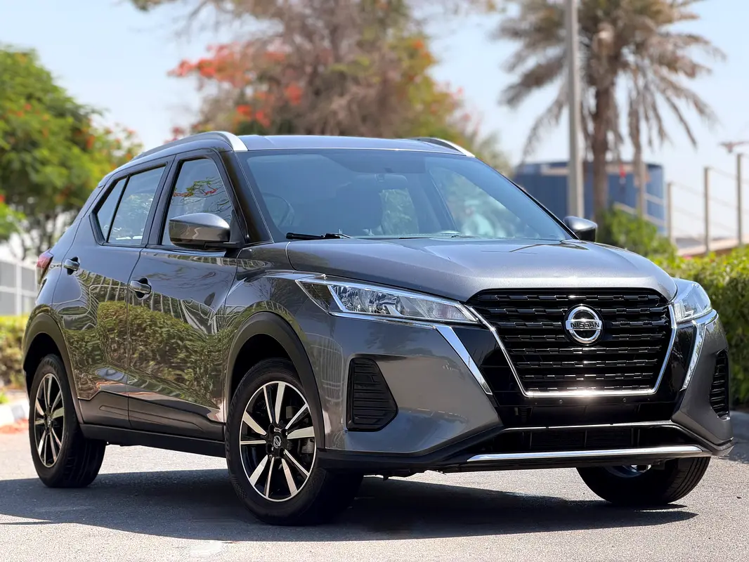 Nissan Kicks 2022 — photo 1 of 17