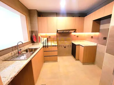Spacious 2bhk with pool parking parking free pet allow near to Metro station