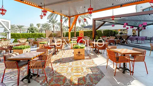 Luxury Promenade Resto & Bar | 5 Star