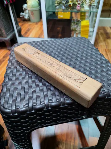 Wooden vintage Hand-Carved Long Trinket / Pen Box - 24cm long