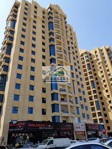 Al khor Tower: Open View 2 Bedrooms Hall with Maid Room For Sale