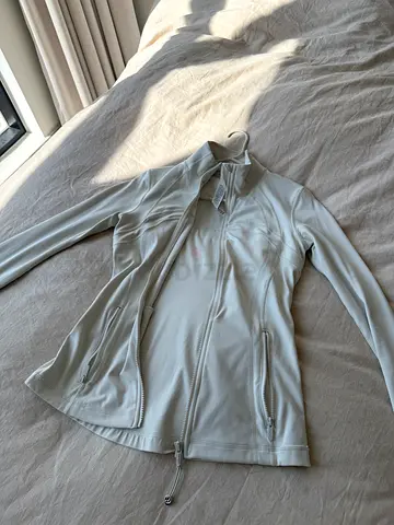 Lululemon Define Jacket Rulu Heathered Light Ivory size 6