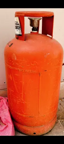 Gas cylinder