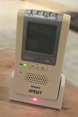Philips AVENT Digital Baby Monitor Set - Working Condition