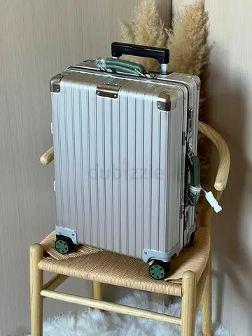 RIMOWA classic silver suitcase