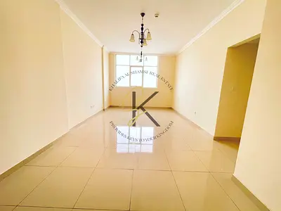Amazing 3bedroom apartment with 3washroom with with wardrobe with parking